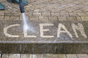 Pressure washing by Sparkling Klean in Holly Springs